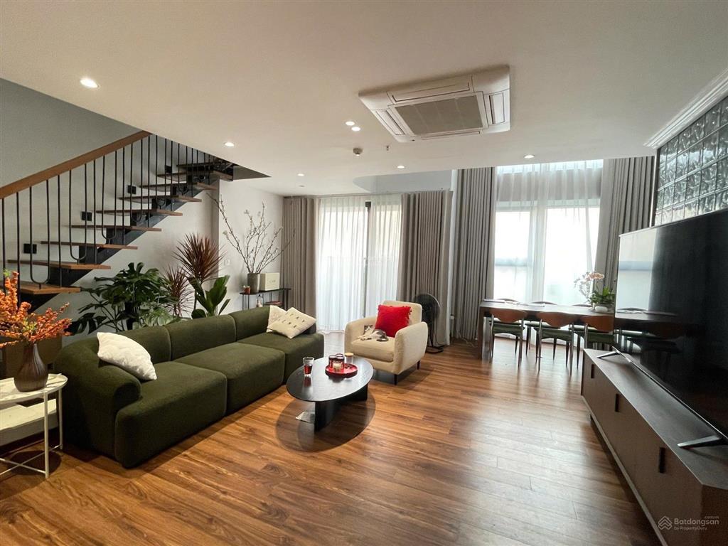 Chính chủ bán căn duplex 3 phòng ngủ tại tòa khoáng nóng đẹp nhất ecopark
