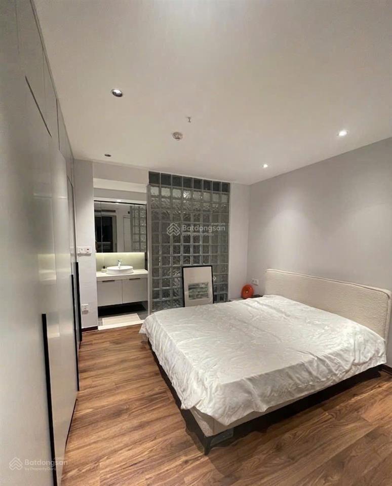 Chính chủ bán căn duplex 3 phòng ngủ tại tòa khoáng nóng đẹp nhất ecopark