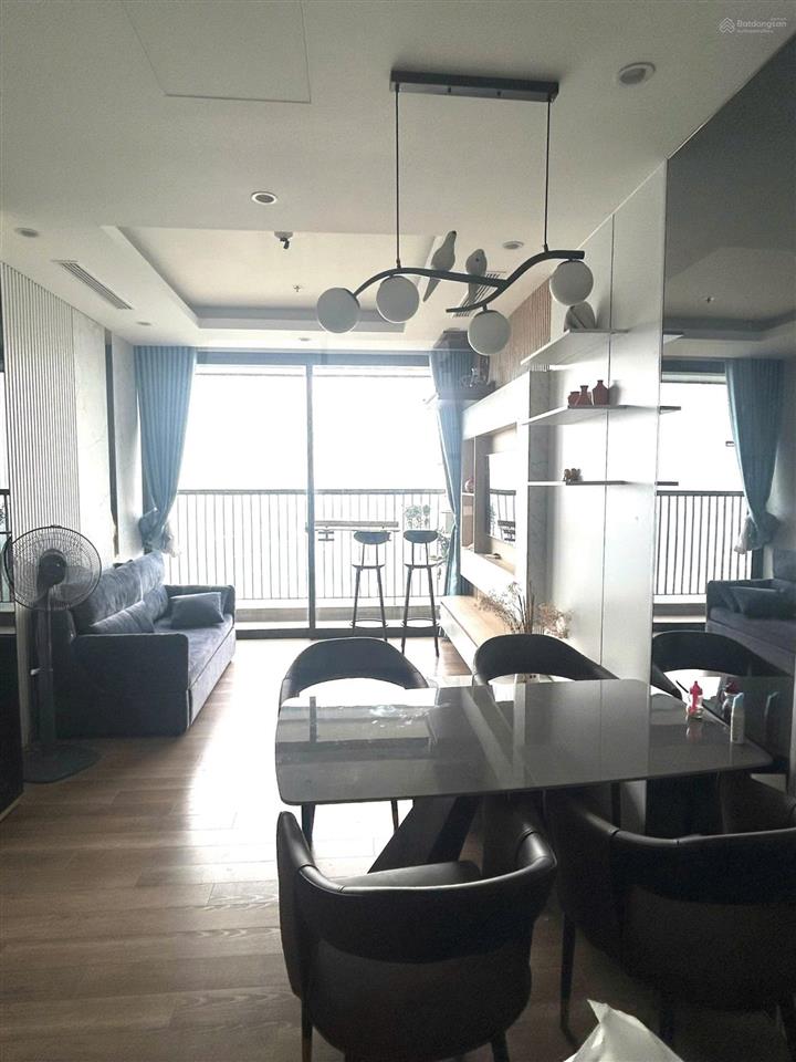 Chính chủ bán duplex 3 ngủ nguyên cđt được tại tòa landmark khoáng nóng giá tốt ecopark