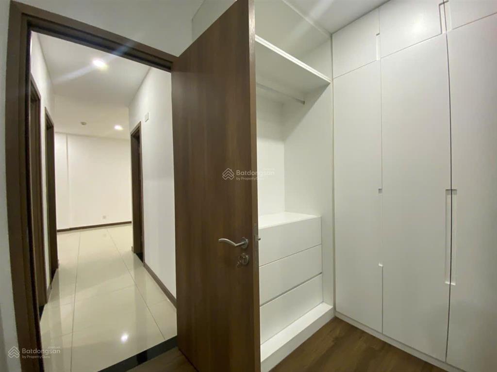 Bán căn hộ chung cư tại opal saigon pearl, 17,556 tỷ, 135,88m2, 3pn, 2wc hot!