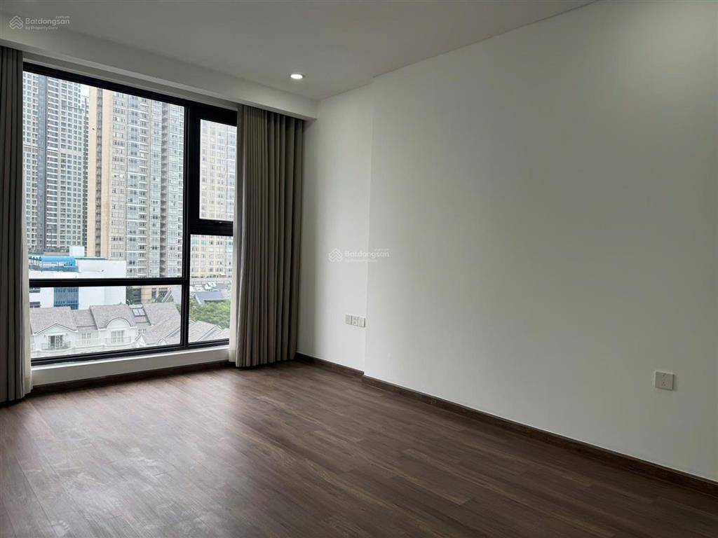 Bán căn hộ chung cư tại opal saigon pearl, 17,556 tỷ, 135,88m2, 3pn, 2wc hot!