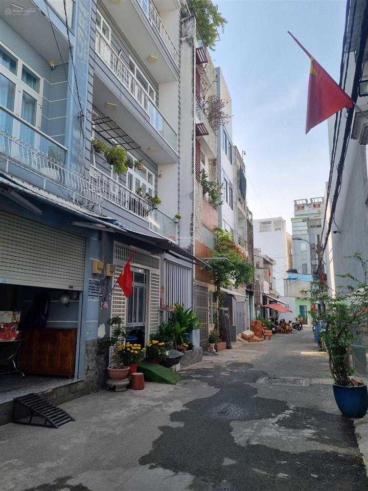 Nhà bán đ. đoàn hồng phước 1 sẹc sát q 11, q tân bình chỉ 4,x tỷ.