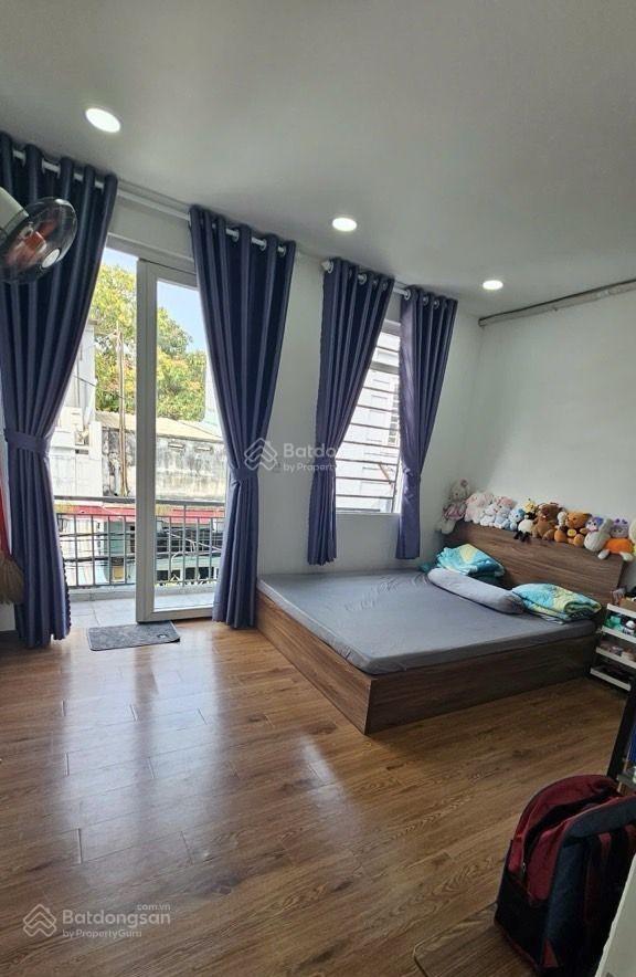 Nhà bán đ. nguyễn sơn hẻm xe hơi 1 sẹc ngang 4m chỉ 3,x tỷ