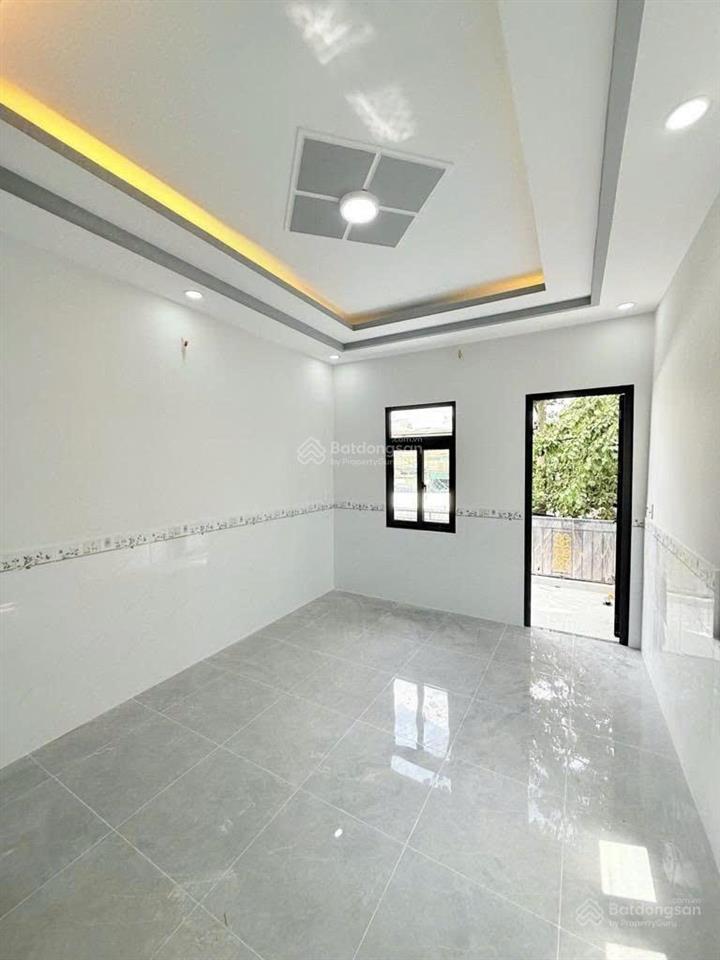 Nhà bán đ âu cơ  1 sẹc  hẻm xe hơi  sát q 11, q tân bình  chỉ 4, x tỷ