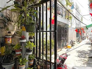 Nhà bán đ huỳnh thiện lộc, q. tân phú, sát q. tân bình hẻm xe hơi chỉ 5.6 tỷ