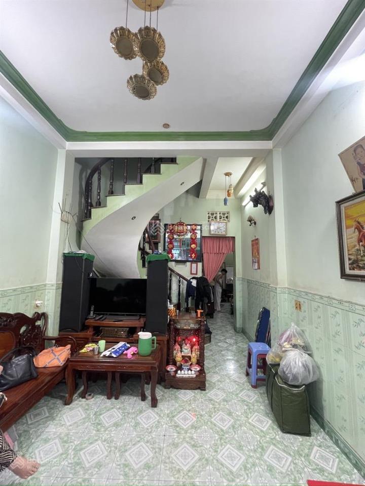 Nhà bán đường huỳnh thiện lộc, tân phú  6 x 12m  2 tầng kiên cố  chỉ 7.x tỷ.