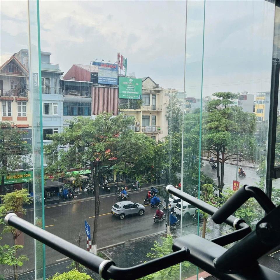 Chính chủ bán nhà mặt phố thanh nhàn  mặt tiền rộng  dòng tiền 1,2 tỷ/năm