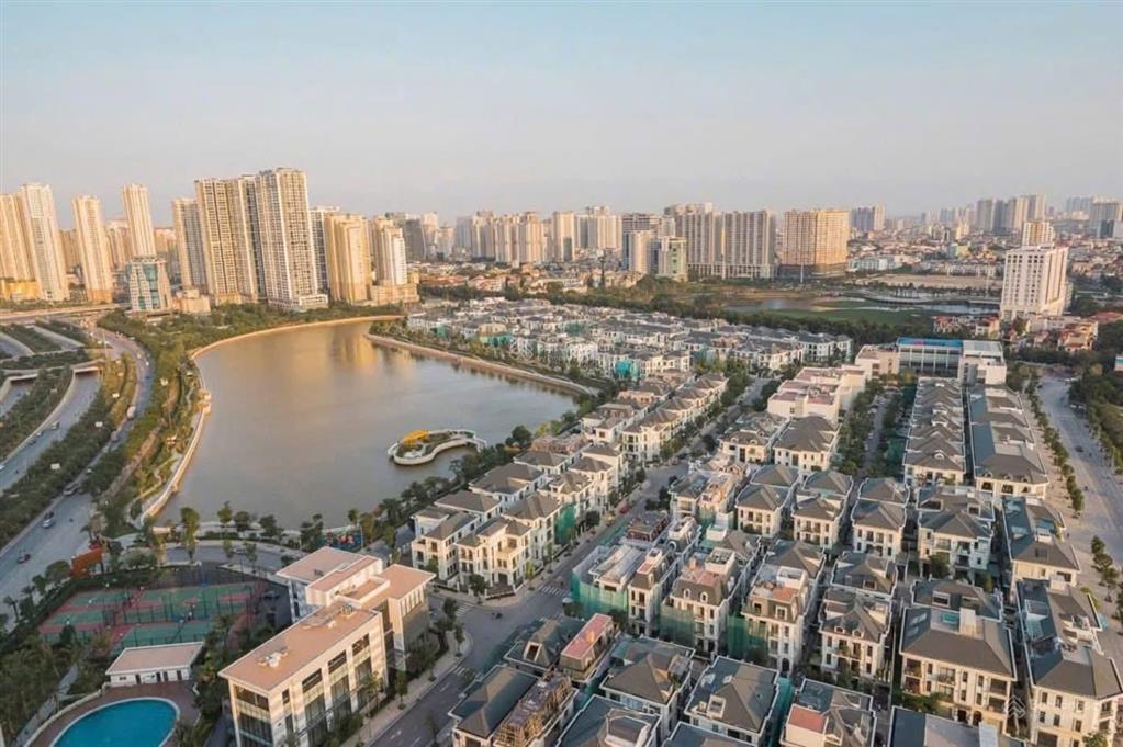 Chính chủ gửi cho thuê căn studio greenbay vào ở ngay tầng cao giá chỉ 8 triệu / tháng