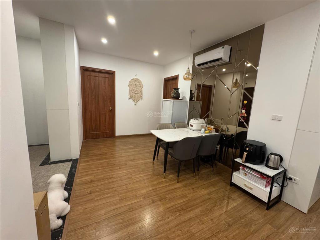 Chính chủ gửi cho thuê căn hộ đầy đủ đồ dự án ct8  3 phòng ngủ 2 vệ sinh  nhà đẹp giá rẻ  ở ngay