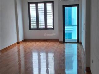 Giá đầu tư chủ cần bán nhà hoàng cầu q.đống đa dt 35m 5 tầng