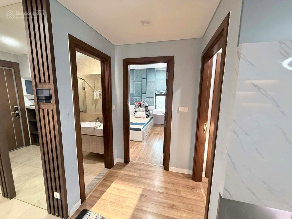 Bán căn góc the legend 109 nguyễn tuân, dt 74m², 2pn, 2vs, full đồ, có chỗ ô tô
