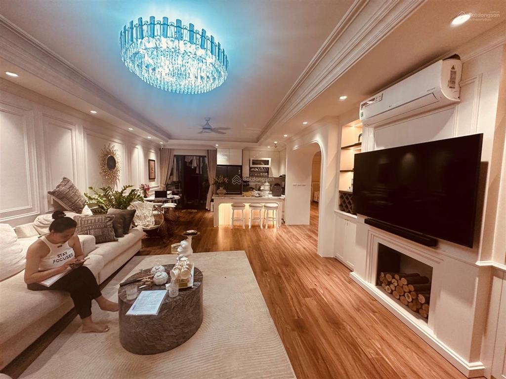 Chung cư việt đức 39 lê văn lương (187 nguyễn tuân) dt 138m 3pn full đồ căn góc thoáng vĩnh viễn