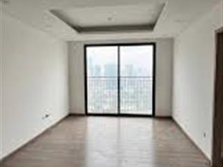 Hiện tại e đang có căn 86m2 thiết kế 3pn2vs tầng trung tại dự án 33 lê văn lương.  0975 342 ***