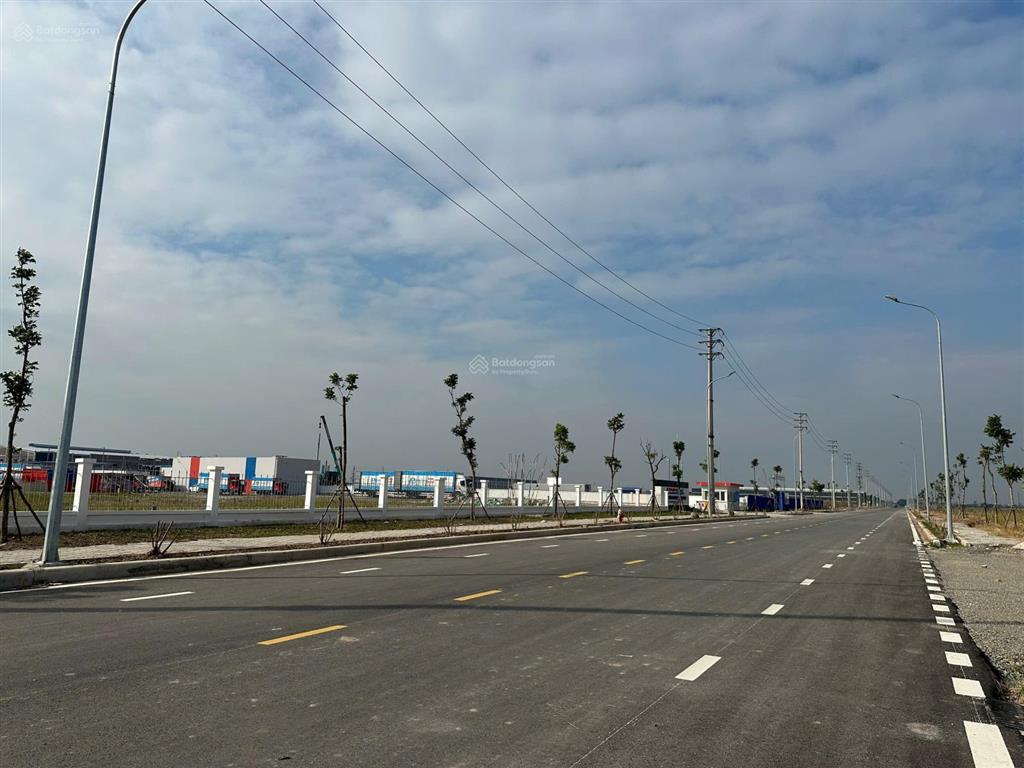 Trực tiếp cđt lô 6ha  kcn số 03 hưng yên  vị trí trung tâm kết nối 2 cao tốc  3,9tr/m2