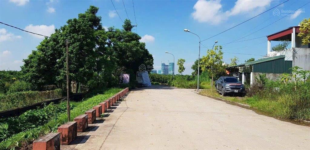 Cần bán 80m2 đất tái định cư ngọc động, đa tốn, gia lâm, hà nội. đường rộng 17m view trực diện hồ