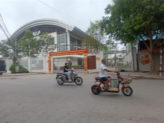 Bán đất thiên lộc hà nội ( kim chung cũ) tặng nhà cấp 4 sẵn ở ngay, đường ô tô, nhỉnh 4 đồng