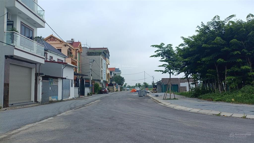 Thiên lộc (kim chung cũ) bán đất tặng biệt thự sân vườn 180m2, view công viên