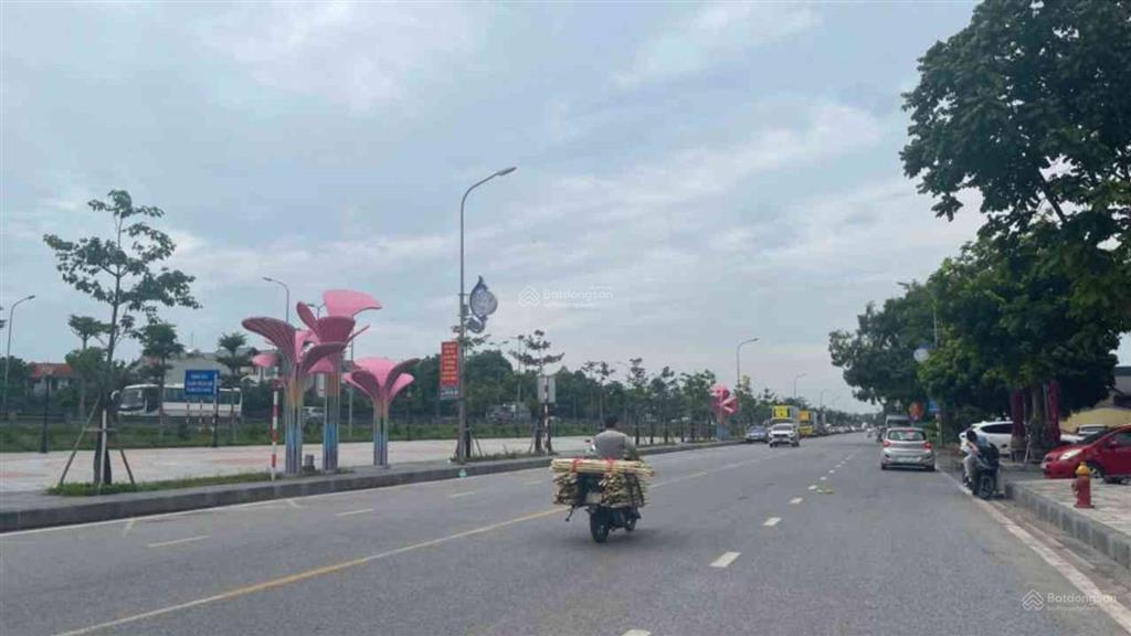 Bán đất kim chung lô góc 2 mặt thoáng gần cầu thăng long, giá đầu tư