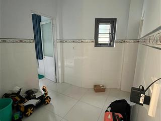 Nhà bán sổ hồng chung 3 căn, diện tích 4x10, 1 trệt 1 lầu, 2 pn, 2 wc, phòng khách, bếp.