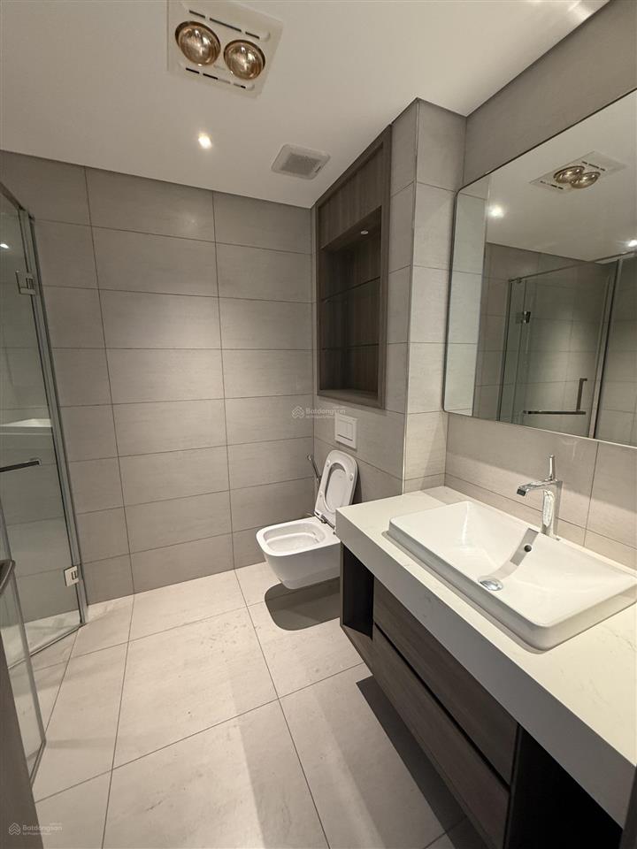 Siêu phẩm 4pn góc view hồ toà n01t6 ngoại giao đoàn cần bán