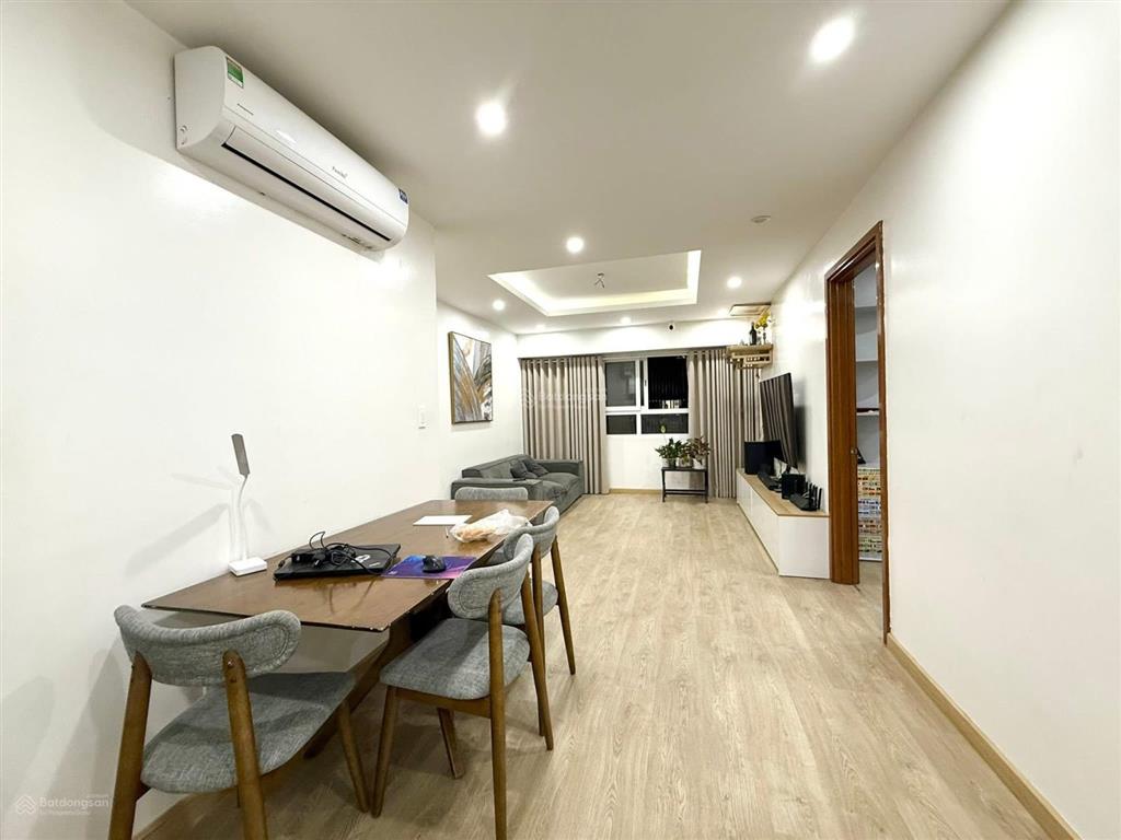 Chính chủ cần bán nhanh ch 2pn tầng trung tháp tây chung cư học viện quốc phòng giá chỉ 8.x tỷ !