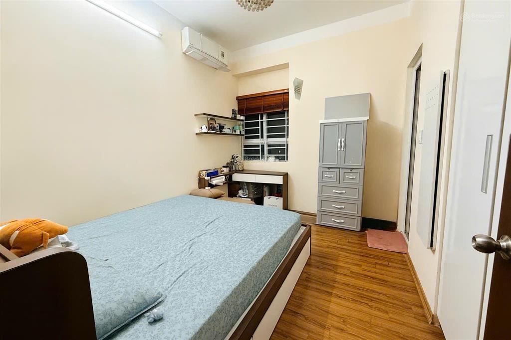 Chủ nhà thiện chí cần bán nhanh căn hộ 95m2 chỉ 8.x tỷ cc học viện quốc phòng
