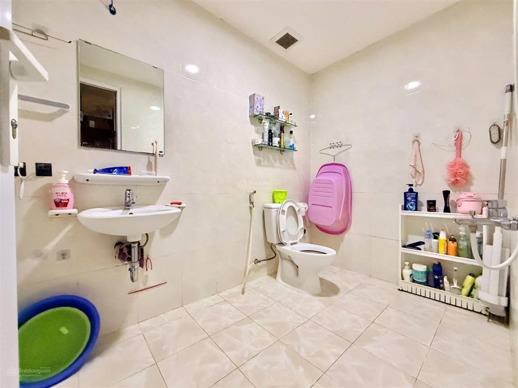 Chủ nhà thiện chí cần bán nhanh căn hộ 95m2 chỉ 8.x tỷ cc học viện quốc phòng