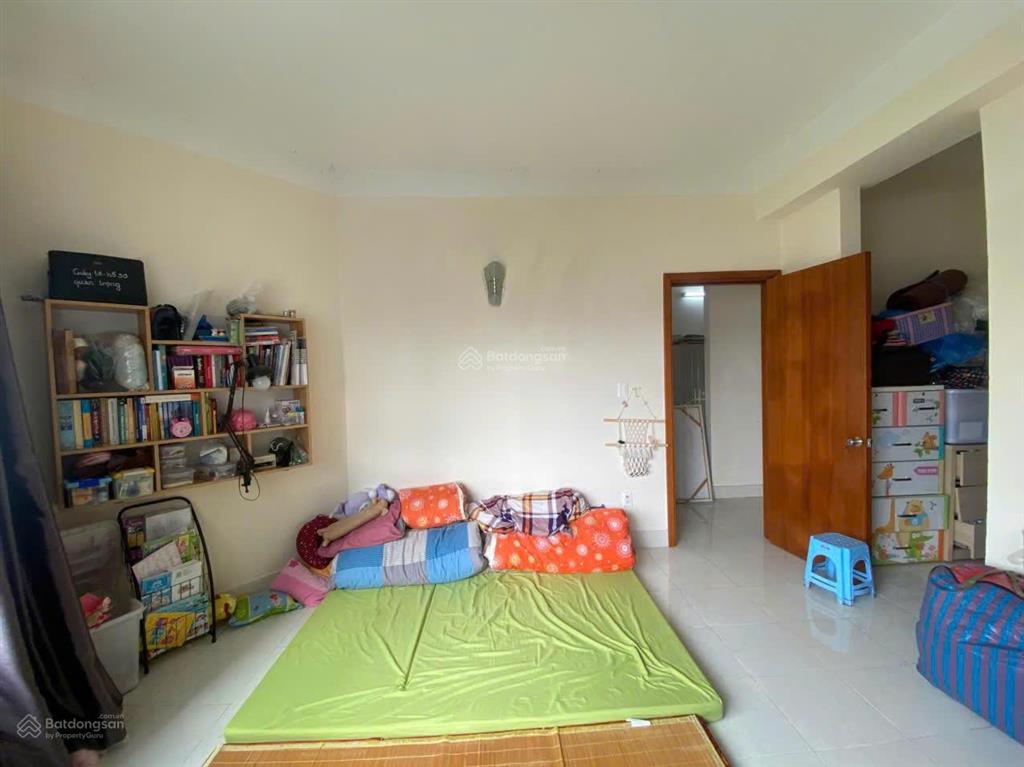 Định cư nước ngoài cần bán nhanh căn hộ 106m2 cc học viện quốc phòng nguyễn văn huyên