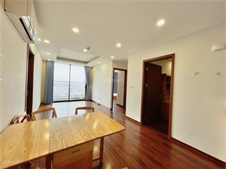 Định cư nước ngoài chủ thiện chí bán nhanh căn hộ 95m2 view trực diện hồ ngoại giao đoàn, giá tốt