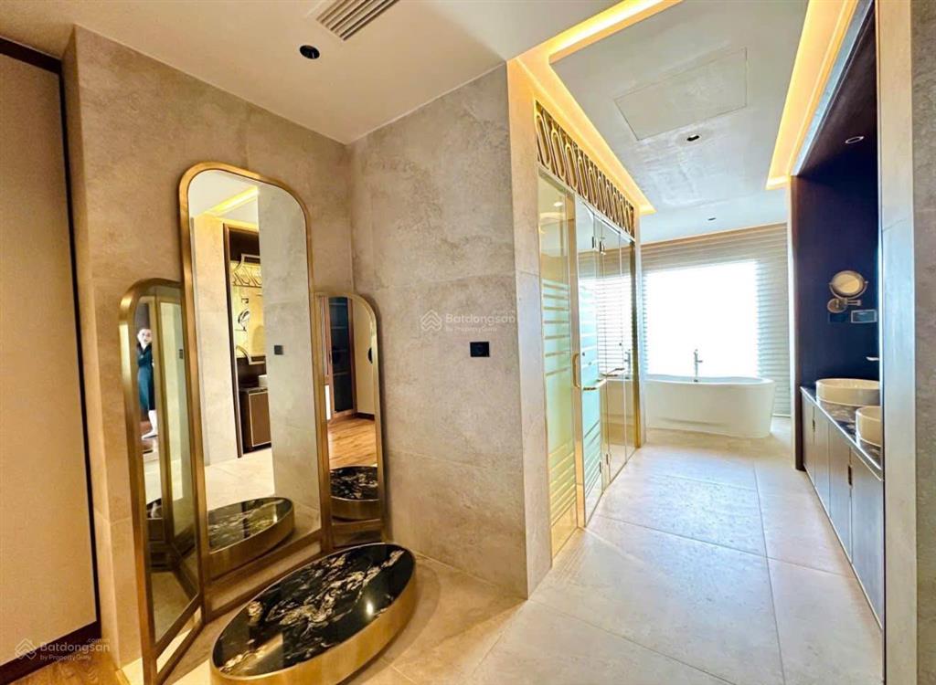 Chính chủ thiện chí bán nhanh căn hộ penthouse siêu vip kosmo tây hồ