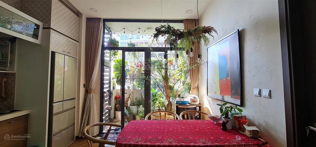 Căn hộ 3pn chung cư tràng an complex ban công đông bắc view hồ tây cần tìm chủ mới