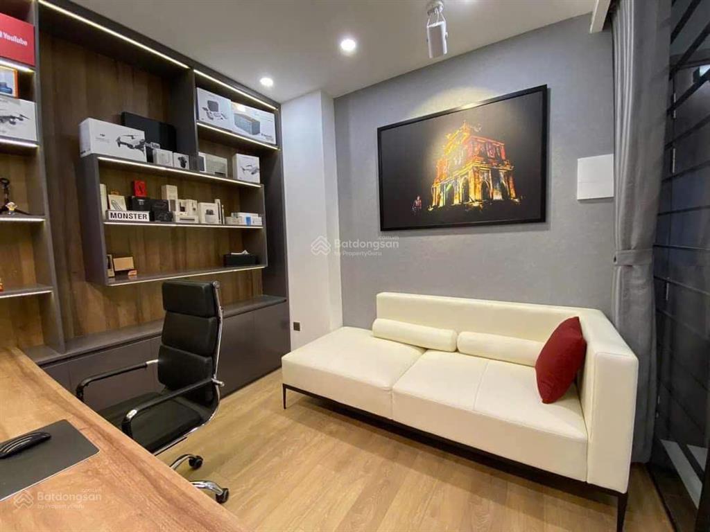Bán căn 60m² mặt ngoài hướng nam mát mẻ chung cư 6th element nguyễn văn huyên