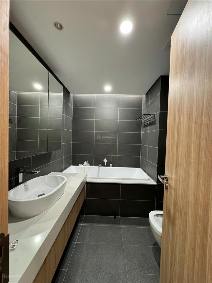 Bán nhanh căn góc đẹp nhất the zei số 8 lê đức thọ tầm view pháo hoa sân vận động mỹ đình
