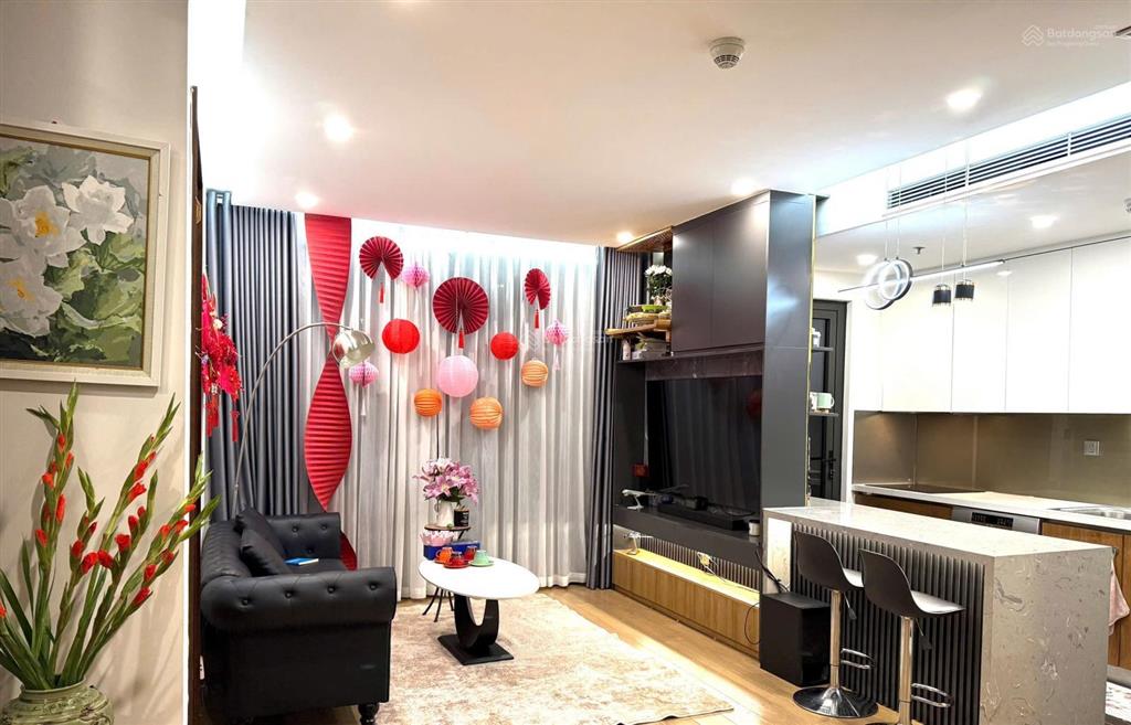 Định cư nước ngoài chủ thiện chí bán nhanh căn hộ 60m² tầng trung đẹp 6th element view hồ