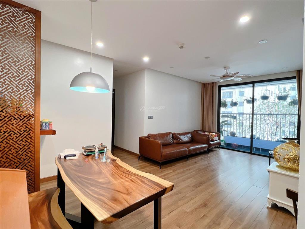 Cần bán căn hộ 83m² toà 6th element  tầng trung đẹp view thoángchủ thiện chí