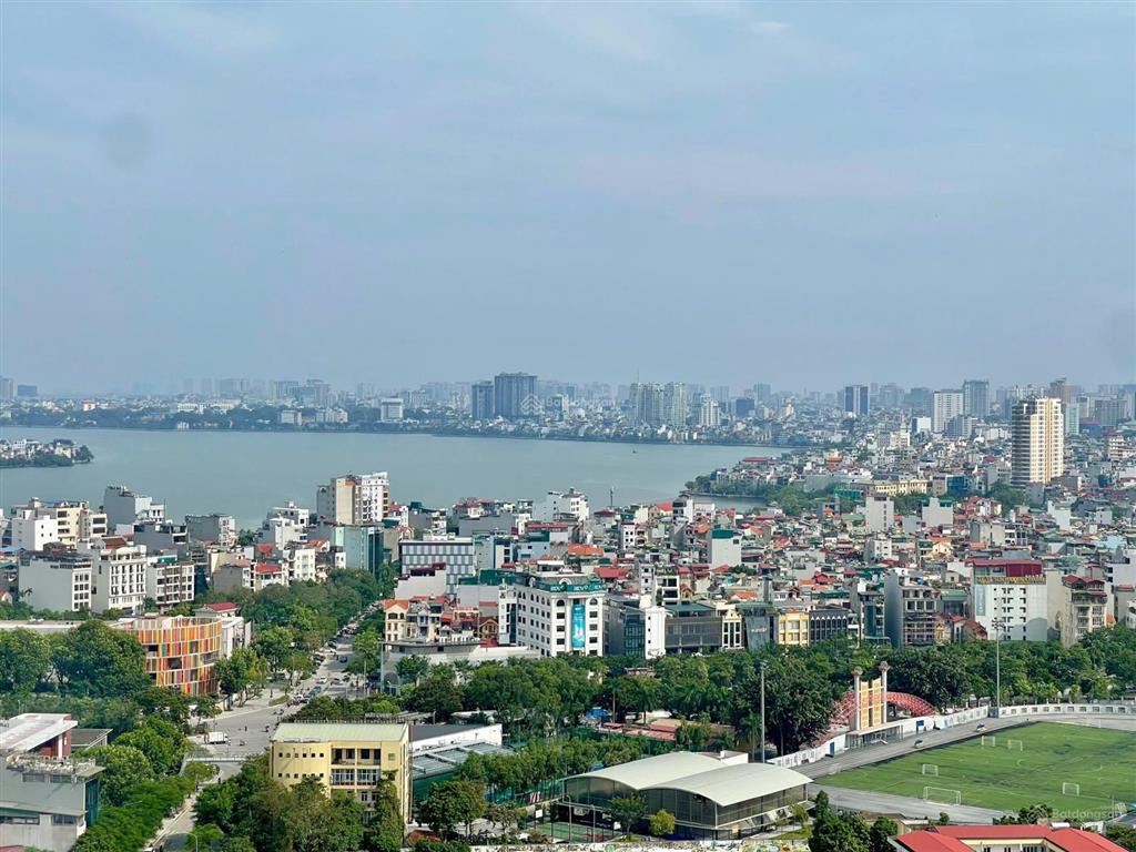 Ảnh thật  giá thật  căn hộ 2pn view trực diện hồ tây tòa kosmo 161 xuân la cần tìm chủ nhân mới