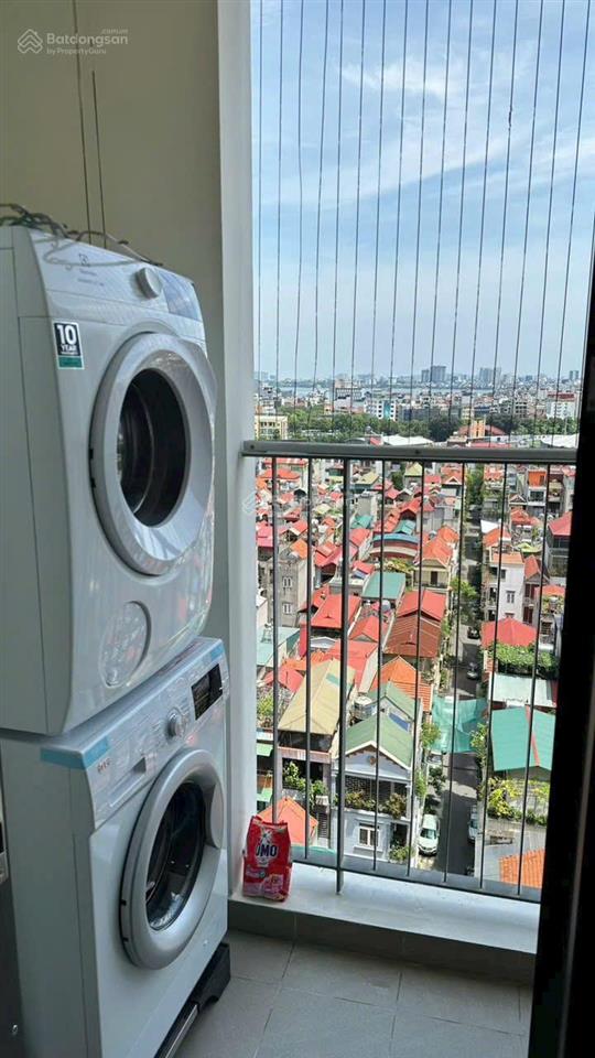 Ảnh thật  giá thật  căn hộ 2pn view trực diện hồ tây tòa kosmo 161 xuân la cần tìm chủ nhân mới