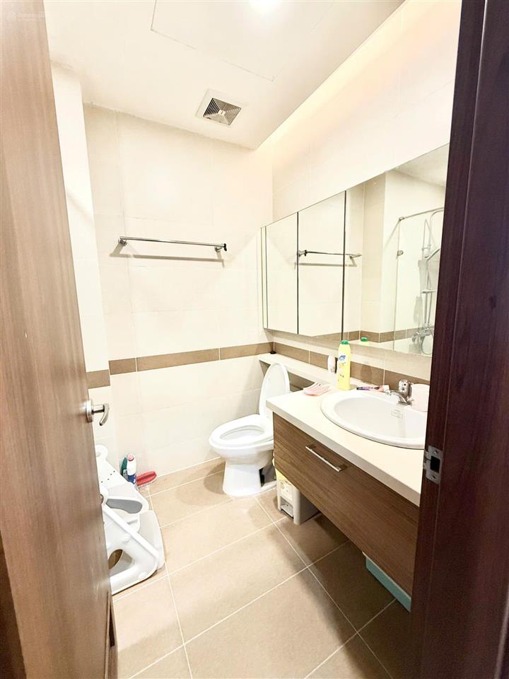 Chính chủ thiện chí bán nhanh căn hộ 3pn tràng an complex tầng trung đẹp