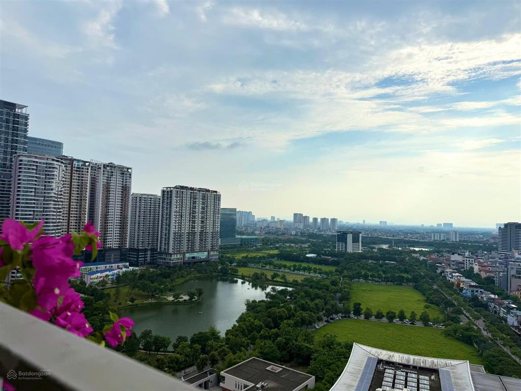 Chính chủ bán căn góc tầng trung đẹp tòa n02t1 taseco land ngoại giao đoàn  giá tốt