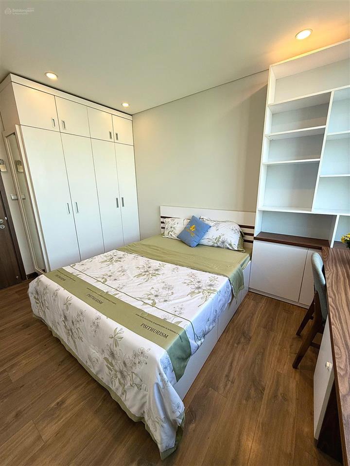 Định cư nước ngoài cần bán nhanh căn hộ n01t4 ngoại giao đoàn  view trực diện hồ