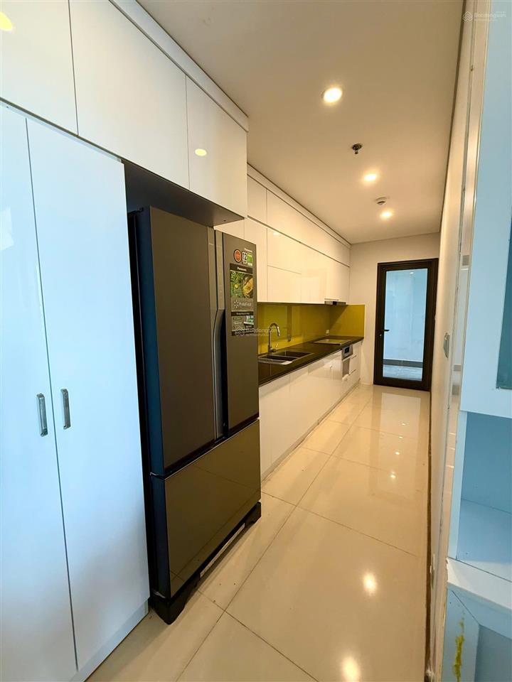 Định cư nước ngoài cần bán nhanh căn hộ n01t4 ngoại giao đoàn  view trực diện hồ