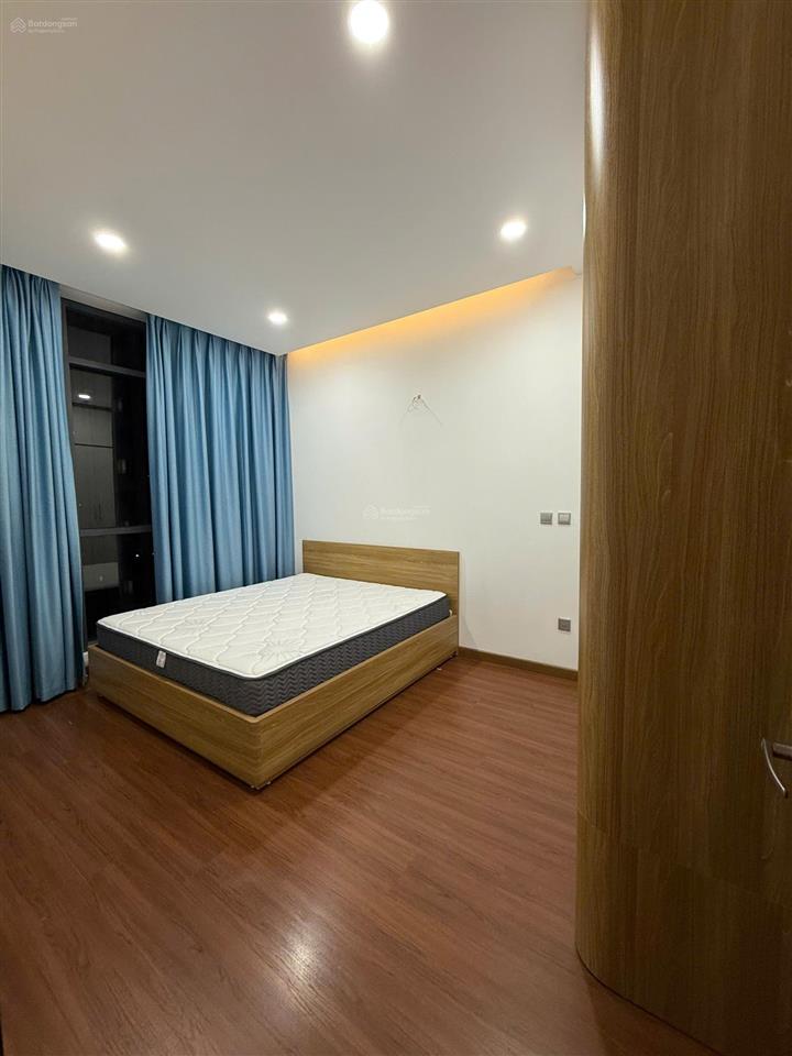 Cần bán nhanh ch 3pn tòa nhà tràng an complex view hồ tây cực đẹp, nhà có lộc, chủ thiện chí