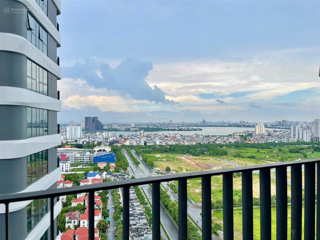 Siêu phẩm 4pn góc view hồ tòa n01t6 ngoại giao đoàn cần bán