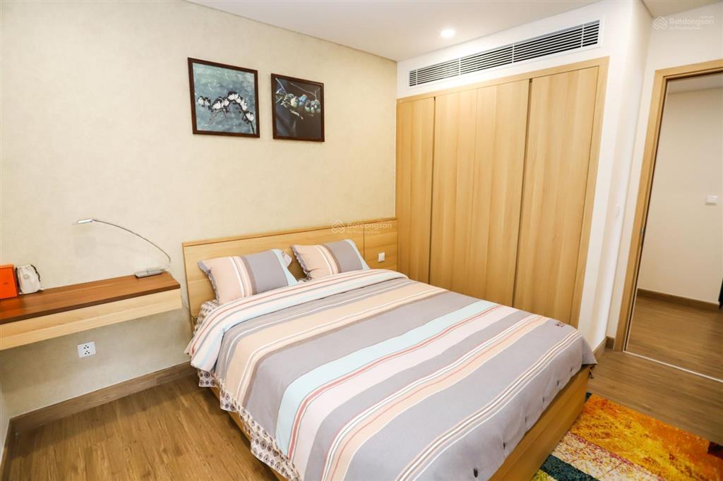 Bán nhanh căn hộ 71m2 giá tốt tòa sky park  nhà có lộc  chủ thiện chí