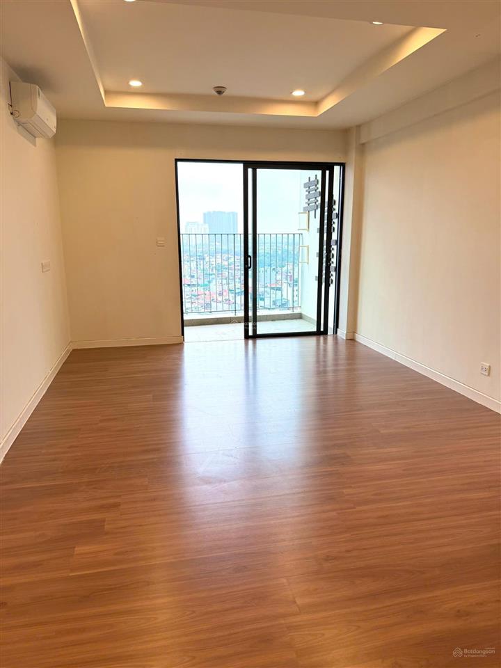 Chuyển công tác cần cho thuê nhanh 2pn 2wc tầng trung đẹp kosmo tây hồ gần trường liên cấp westlink
