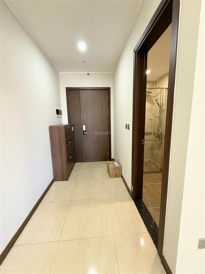 Định cư nước ngoài cần bán nhanh căn góc đông nam view công viên giá tốt tòa tràng an complex.