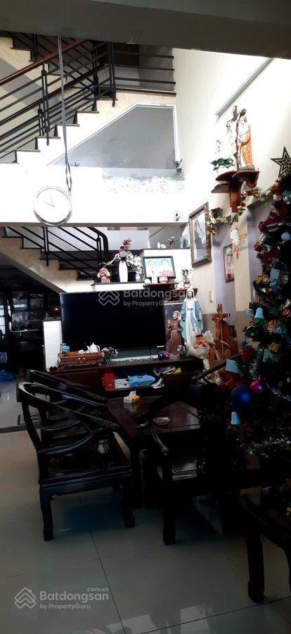 Bán nhà hém xe hơi ngay chợ tân hương  tân phú  60m2  5 tầng