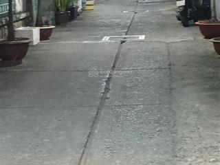 Bán nhà hém xe hơi ngay chợ tân hương  tân phú  60m2  5 tầng