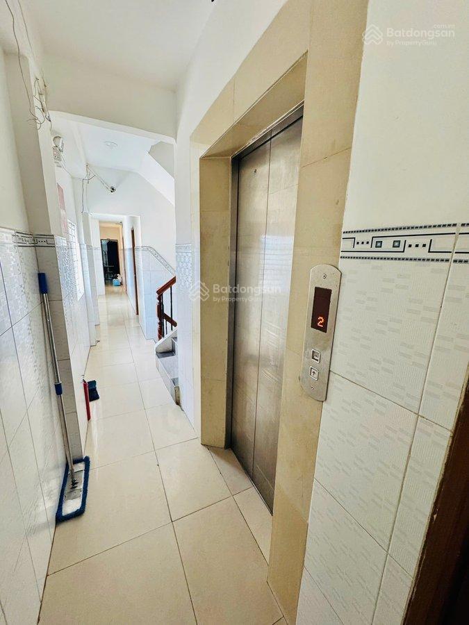 Mặt tiền tân phú  khách sạn ngay công viên nước đầm sen doanh thu khủng