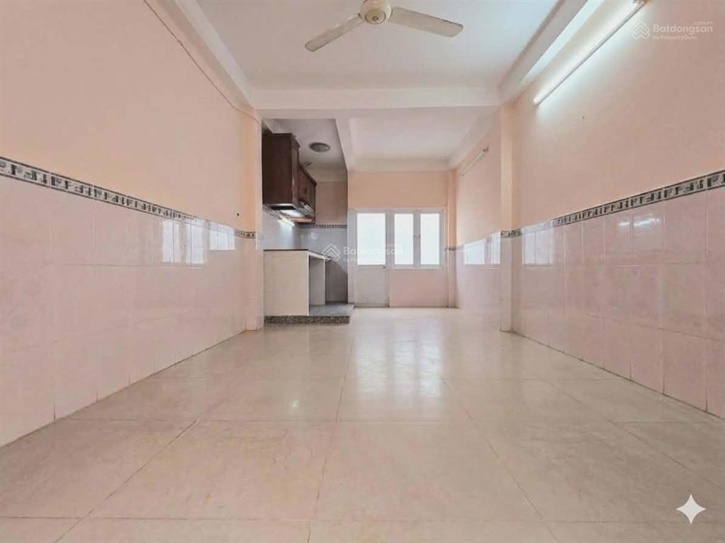Bán gấp nhà 4 tầng đường an bình quận 5 giá chỉ 5.8 tỷ.